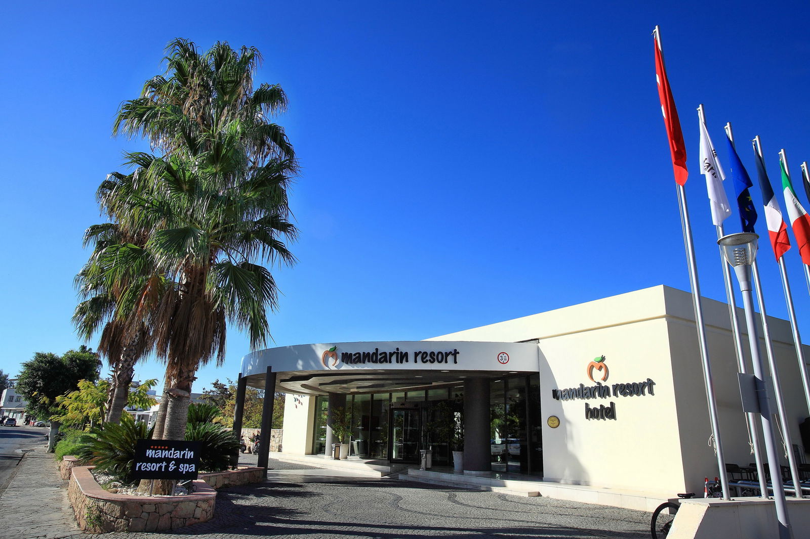 Hotel Mandarin Resort