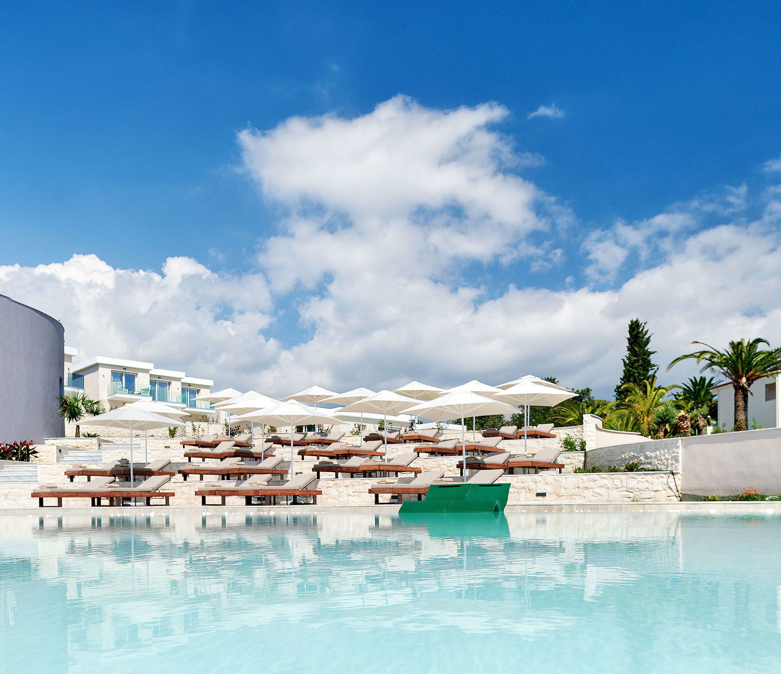 Hotel Alexandra Elegance Bridging Generations