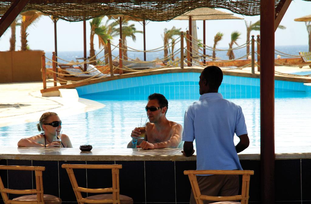 Hotel Bliss Nada Beach Resort