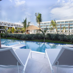 Sejur Serenade Punta Cana Beach & Spa Resort vacanta Punta Cana