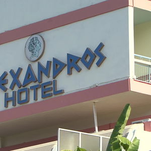 Hotel Alexandros Hotel cazare Perama
