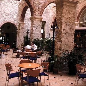 Hotel Telégrafo Axel Hotel La Habana cazare Havana