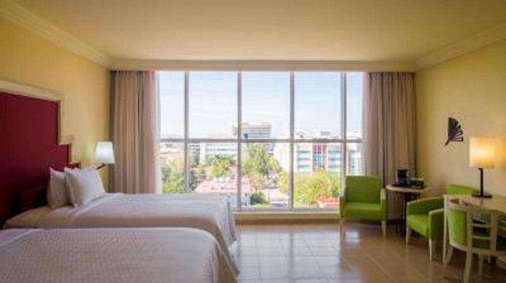 Hotel Four Points By Sheraton