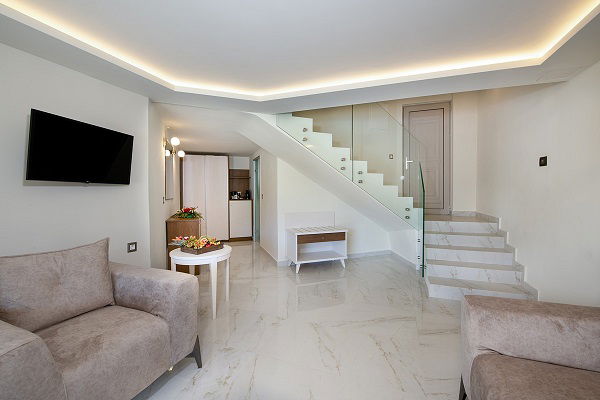 Hotel Vantaris Luxury Beach Resort