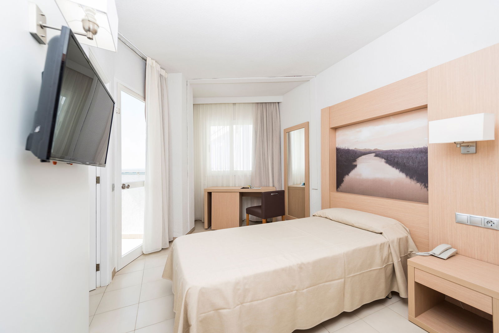 Hotel Eix Lagotel Holiday Resort