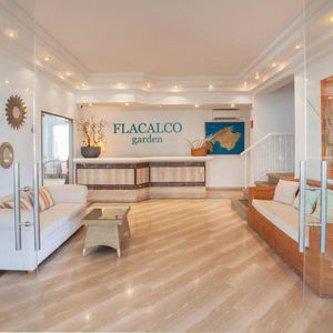 Hotel Petit Garden Hotel By Flacalco cazare Cala Rajada