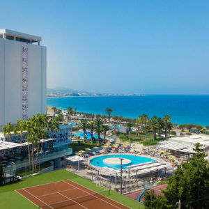 Sejur Akti Imperial Deluxe Spa Resort By Wyndham vacanta Micsi