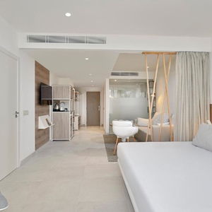 Sejur Innside Calvia Beach vacanta Magaluf