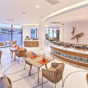 Hotel Bandara Phuket Beach Resort cazare Cape Panwa