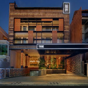 Hotel Tribe Bali Kuta Beach cazare Kuta