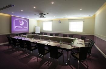 Hotel Premier Inn Dubai Investments Park