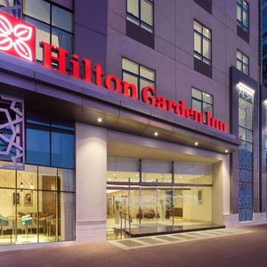 Sejur Hilton Garden Inn Dubai Al Muraqabat vacanta Dubai City