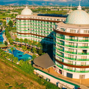 Sejur Dream World Aqua vacanta Side