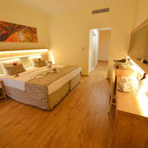 Sejur Cesars Resorts Side vacanta Side