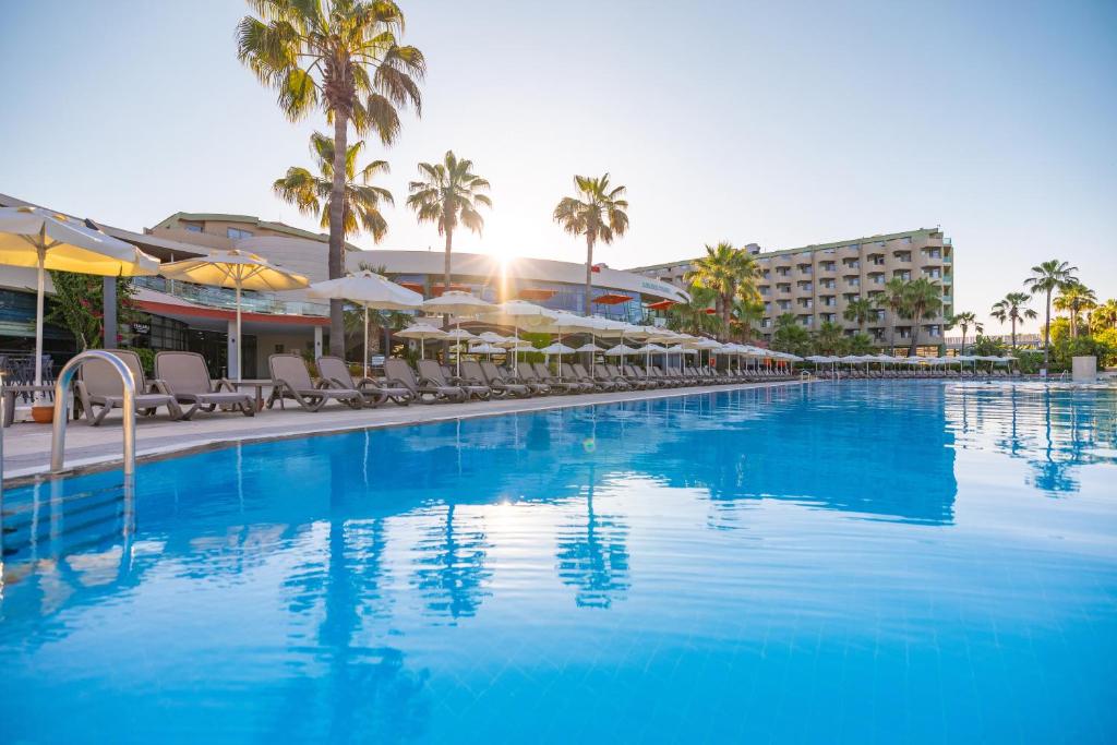 Hotel Von Resort Golden Coast