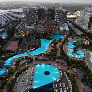 Sejur Limak Lara Hotel vacanta Lara