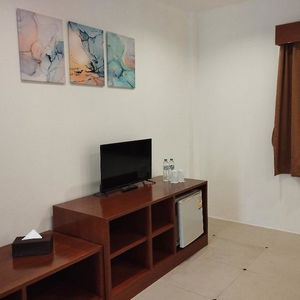 Hotel Phuket Jungle Experience Resort cazare Karon Beach