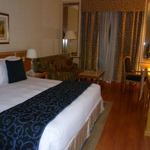 Sejur Millennium Plaza Downtown vacanta Dubai City