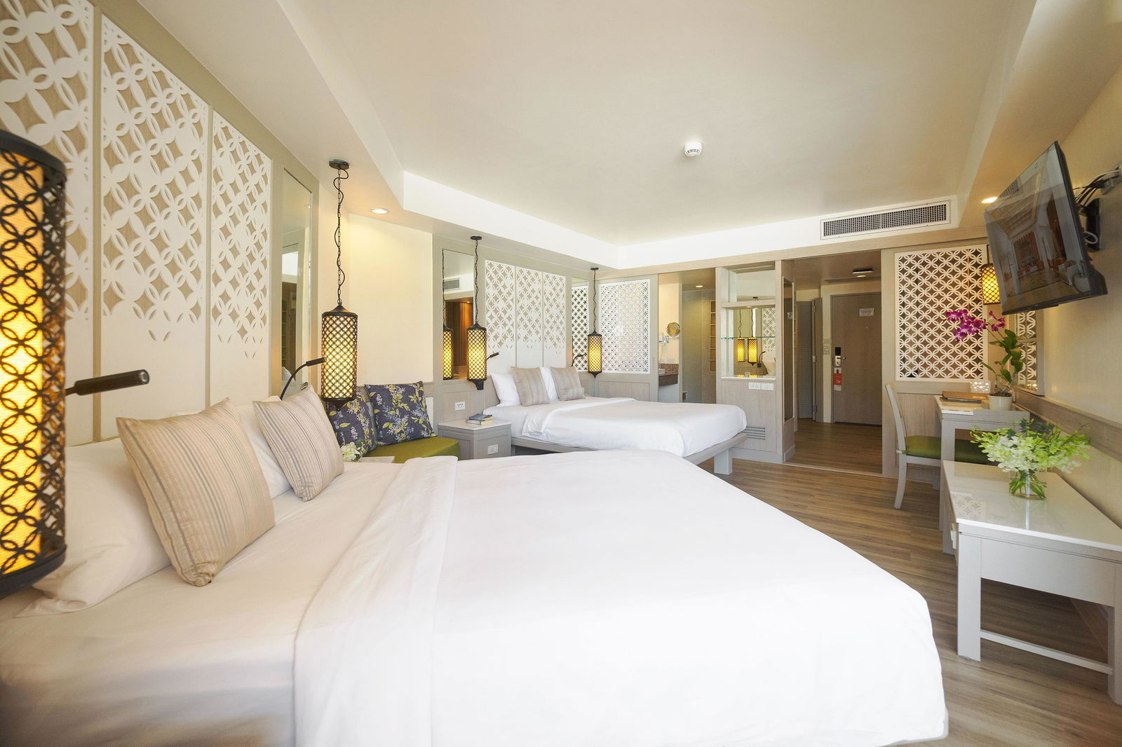 Hotel Katathani Phuket Beach Resort