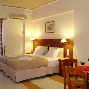 Hotel Camelot Royal Beds cazare Stalis