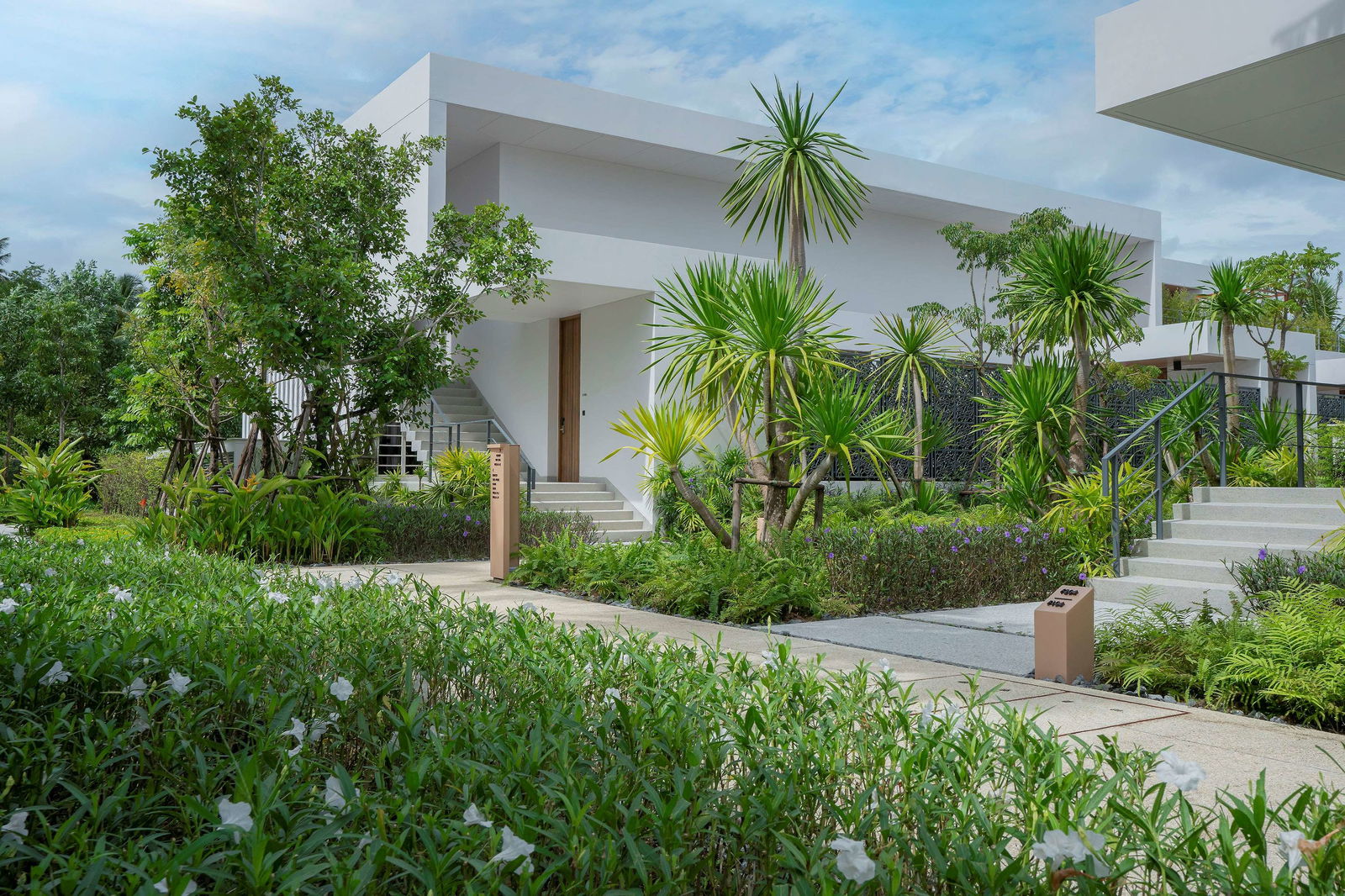 Hotel Melia Phuket Mai Khao