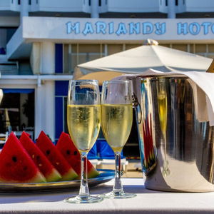 Sejur Mariandy Hotel ( 11 Km From Larnaca ) vacanta Larnaca