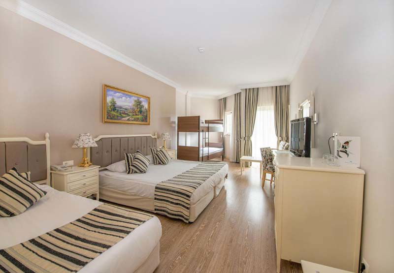 Hotel Crystal Tat Beach Golf Resort & Spa