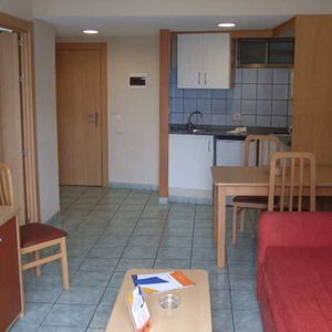 Sejur Revoli Playa Aparthotel vacanta Gran Canaria