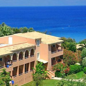 Sejur Delfinia Hotel vacanta Moraitika