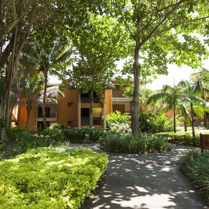 Hotel Heritage Awali Golf & Spa Resort cazare Bel Ombre