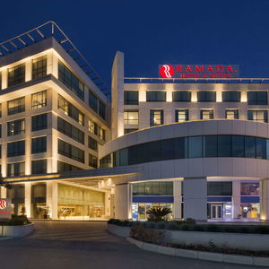 Hotel Ramada Hotel & Suites By Wyndham Izmir Kemalpasa cazare Izmir