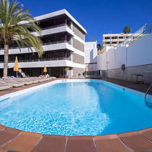 Hotel Jacarandas Beach cazare San Bartolome de Tirajana