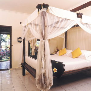 Sejur Legian Beach Hotel vacanta Legian