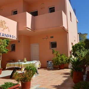 Sejur Alexandros Apartments vacanta CRETA - CHANIA