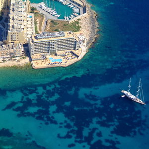 Hotel Cavalieri Art Hotel cazare San Giljan