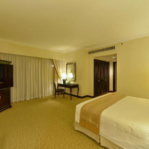 Hotel Equatorial Ho Chi Minh City cazare Ho Chi Minh