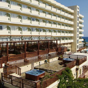 Sejur Lordos Beach Hotel vacanta Larnaca