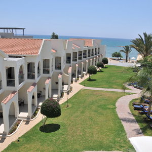 Hotel Radisson Beach Resort Larnaca cazare Larnaca