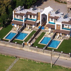 Hotel Horizon Line Villas cazare Kiotari