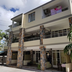 Hotel Pereybere Beach Apartments cazare Grand Baie