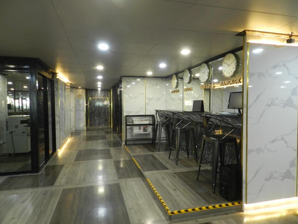 Hotel Nanatai Suites