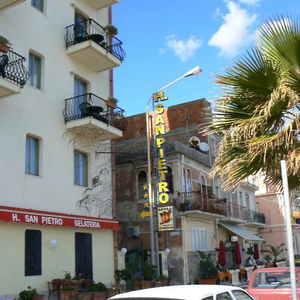 Hotel San Pietro cazare Letojanni