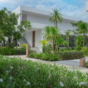 Sejur Meliá Phuket Mai Khao vacanta Ban Mai Khao