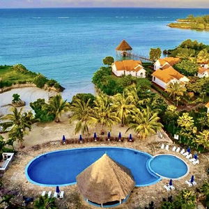 Sejur Azao Resort & Spa vacanta Pongwe