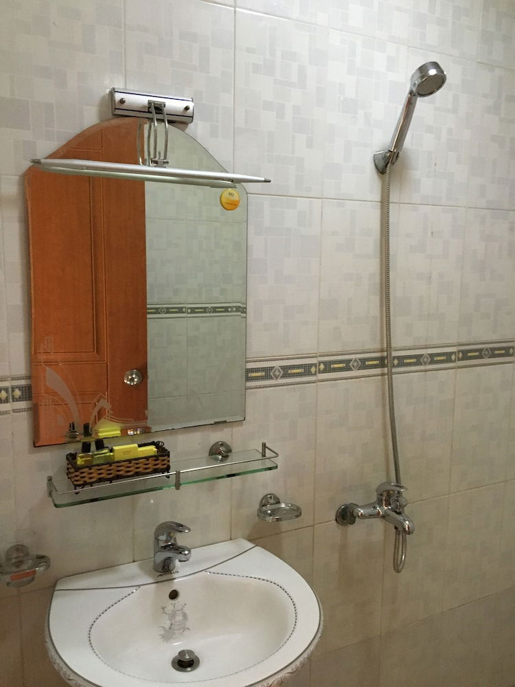 Hotel Huong Mai 2 Hotel