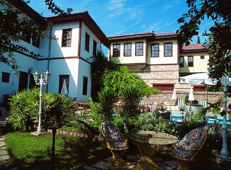 Hotel Tuvana