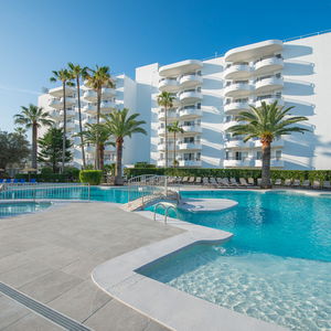 Sejur Aparthotel Alcudia Beach vacanta Palma