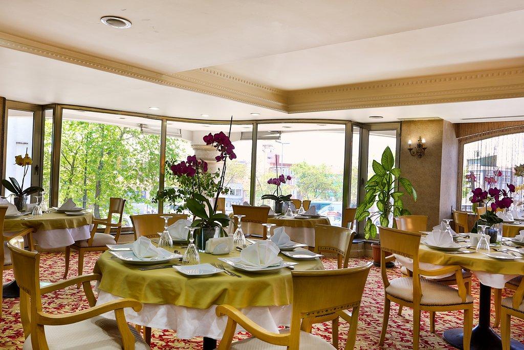 Hotel Bulvar Palas Old City