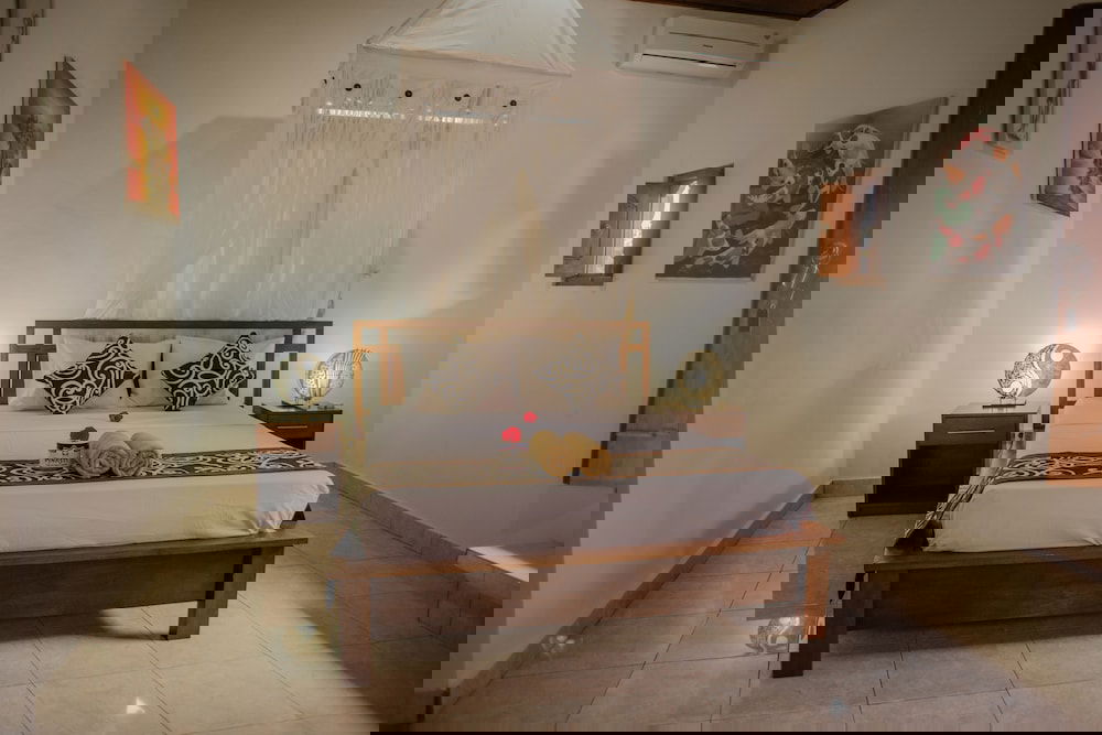 Hotel Artha Dewata Home Stay