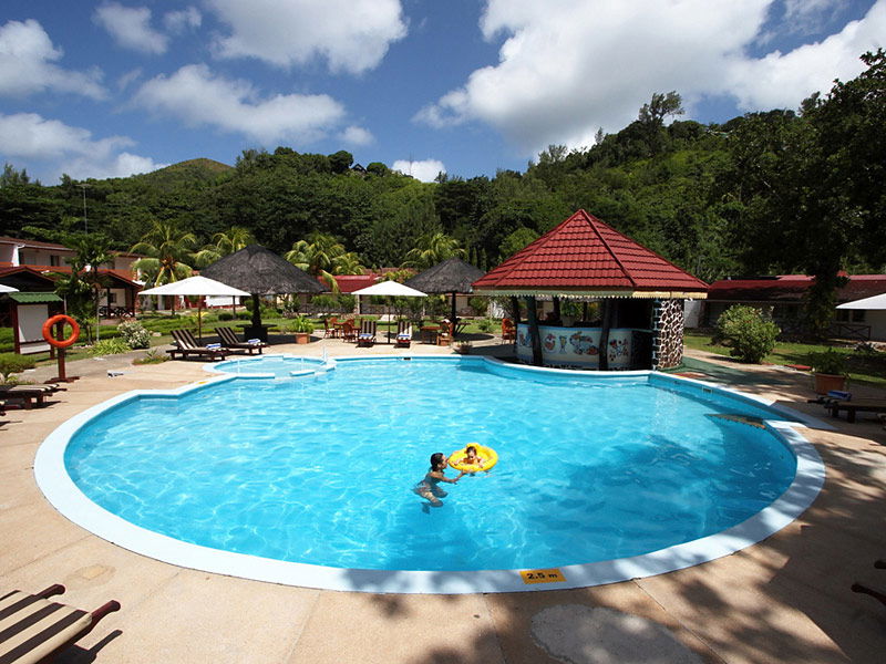 Hotel Berjaya Praslin Resort